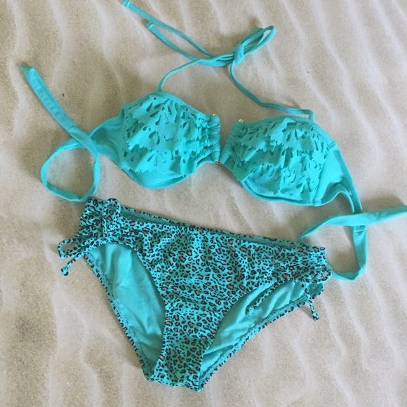 NWT California Waves Bikini - Picture 2 of 4