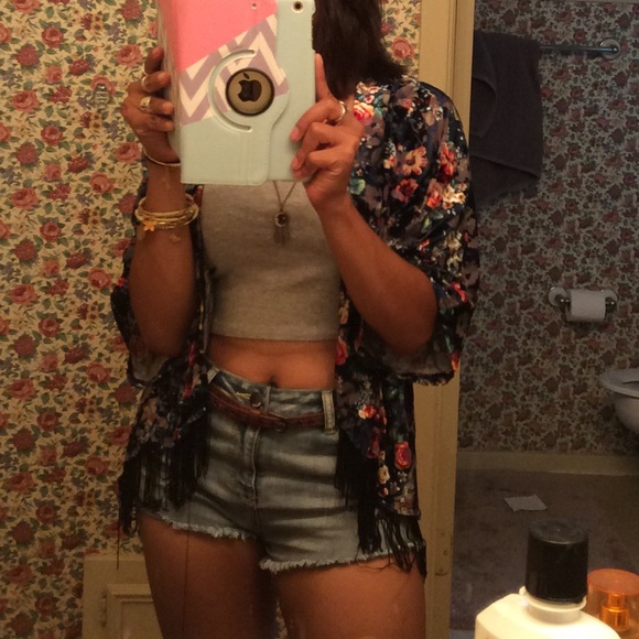 Finge like over the shirt jacket