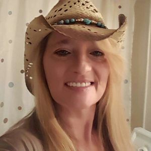 Meet your Posher, Edith