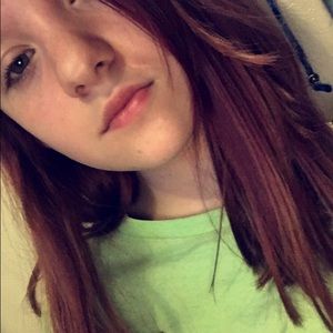 Meet your Posher, Macie