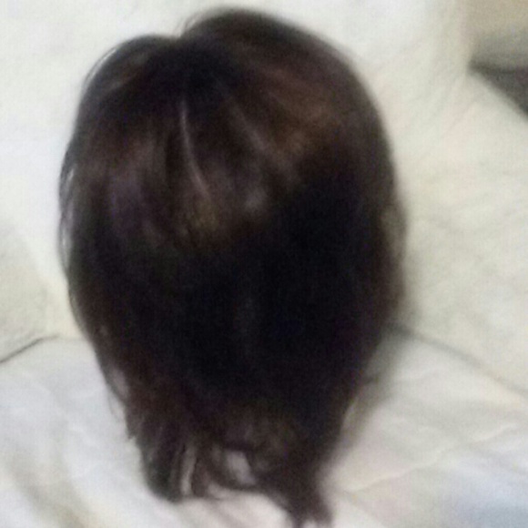 Wig - Picture 4 of 4