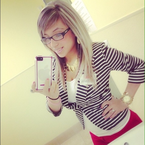 Blazer - Picture 2 of 2