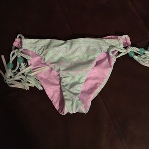 Victoria's Secret bathing suit bottoms M