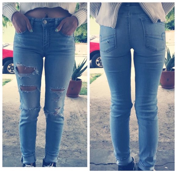 Distress jeans