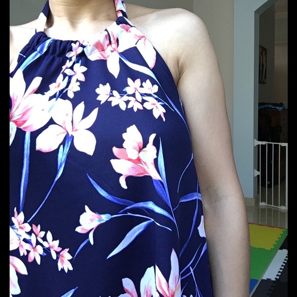 Navy floral halter dress - Picture 4 of 4