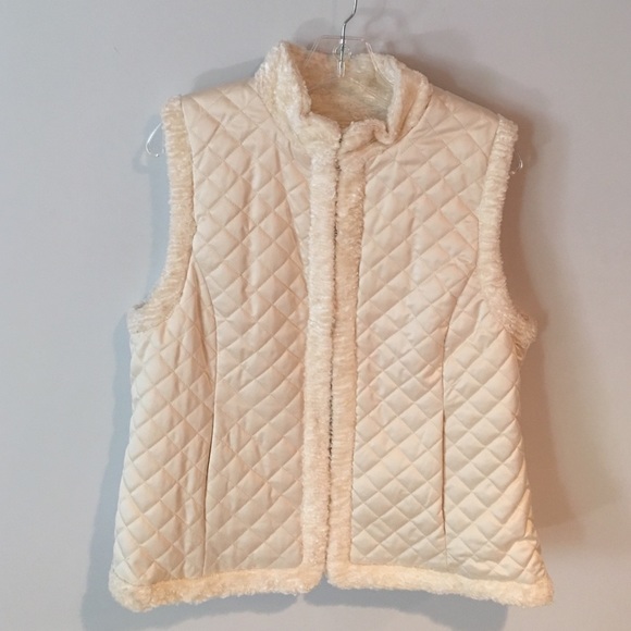NWOT Reversible vest