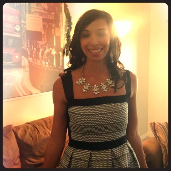 Black and White Francesca's Collection dress