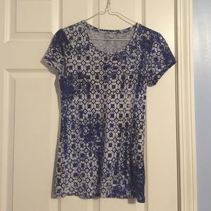 Daisy Fuentes t-shirt