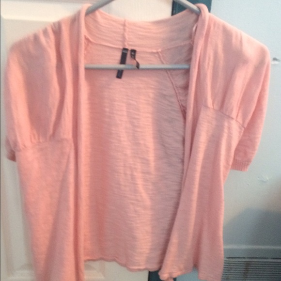 Cropped Short Sleeve Cardigan