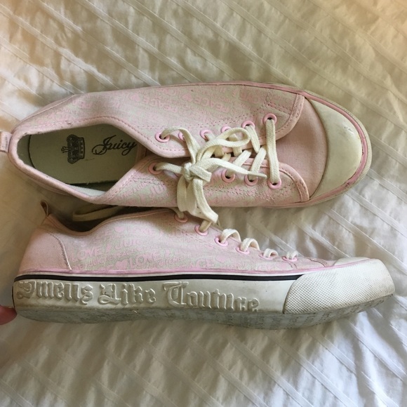 🍒JUICY Couture Shoes🍒 (BARELY WORN)