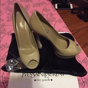 saint laurent pumps