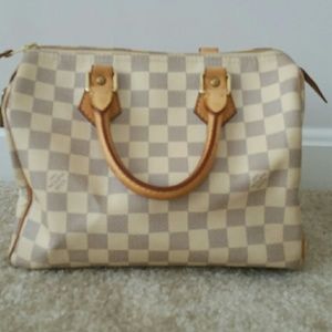 Authentic Louis Vuitton speedy 25