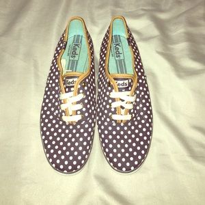 Navy and white polka dot keds