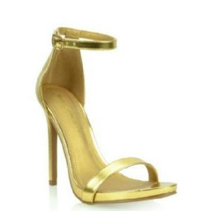 Gold heel
