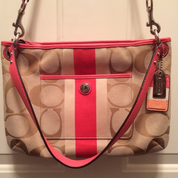 Coach Hampton Wknd Sig. Stripe Hippie Khaki/Coral