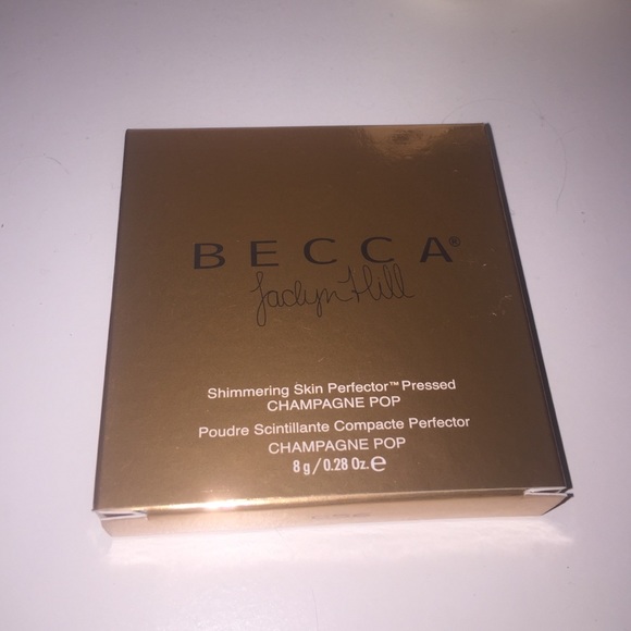 Becca Jacyln Hill Highlighter
