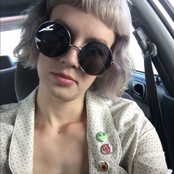 Brown round frame circle mirror sunnies - Picture 3 of 3