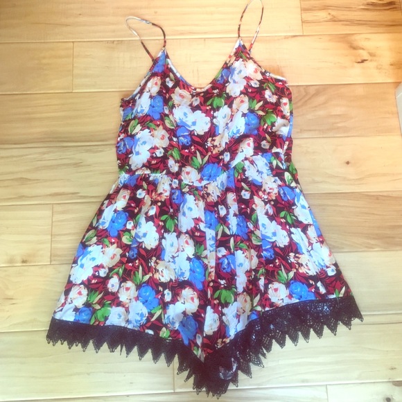 Floral Romper with Lace Trim (like LF!) - Picture 1 of 2