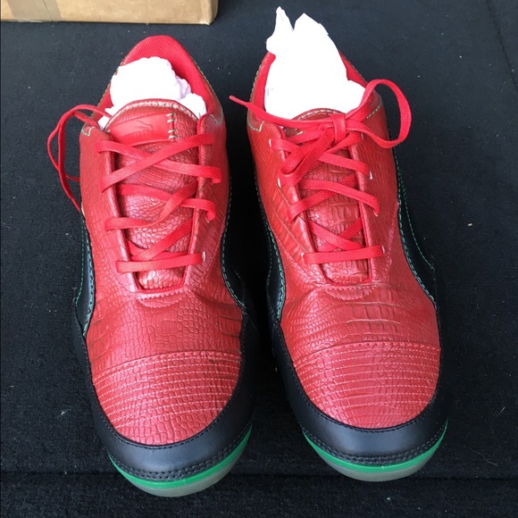 Men's Puma Shoe - size 12 - red