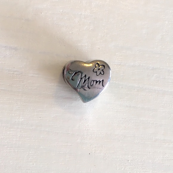 Jewelry - BOGO! Mom Heart Silver Stainless Steel Charm Bead