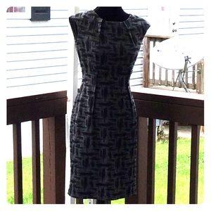 Calvin Klein black/gray dress. Belt missing.