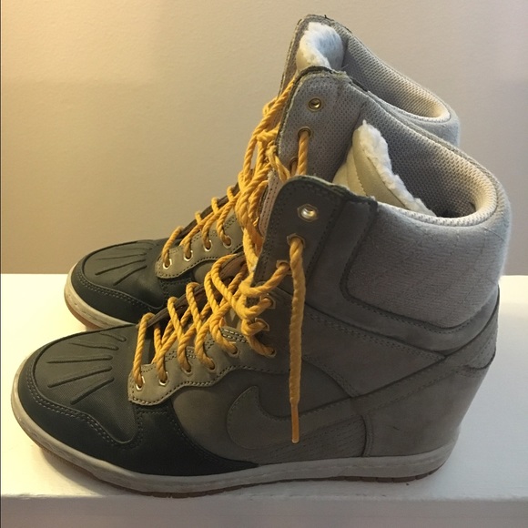 Nike Sky High Boot