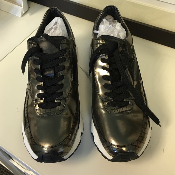 Alejandro Ingelmo men's fashion sneaker