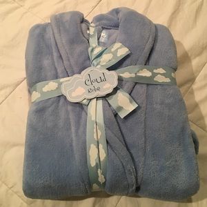 Fuzzy Long-Sleeves Robe