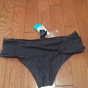 New bikini bottoms from H&M