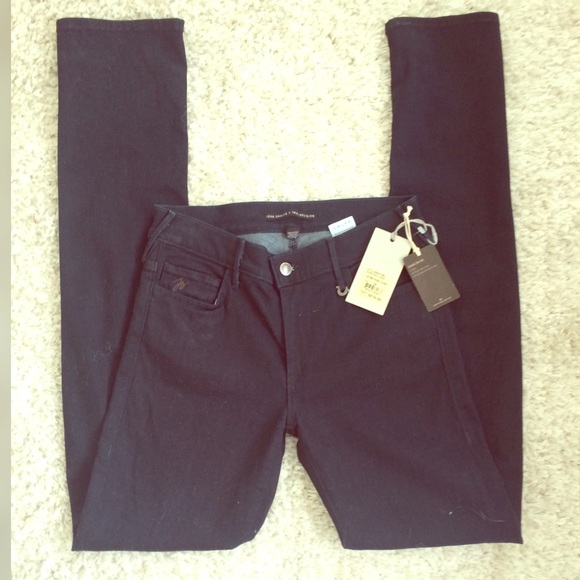 True Religion Denim - NWT True Religion Joan smalls x 28"