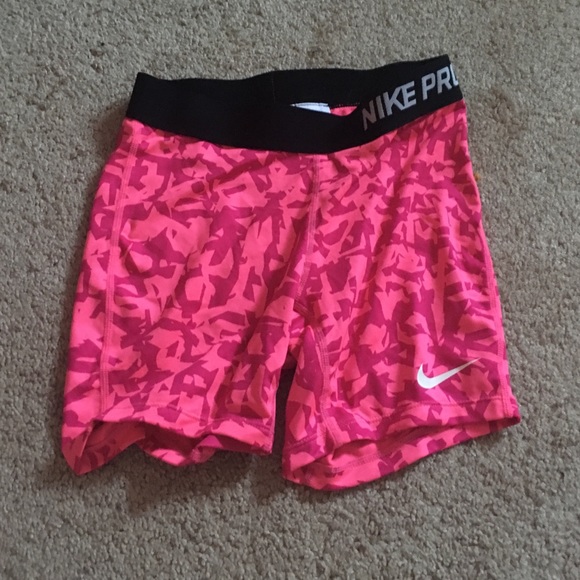 Pink nike pros