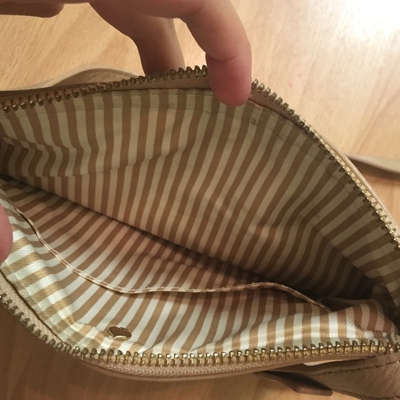 Kate Spade cross body bag cheaper on merc!! - Picture 2 of 4