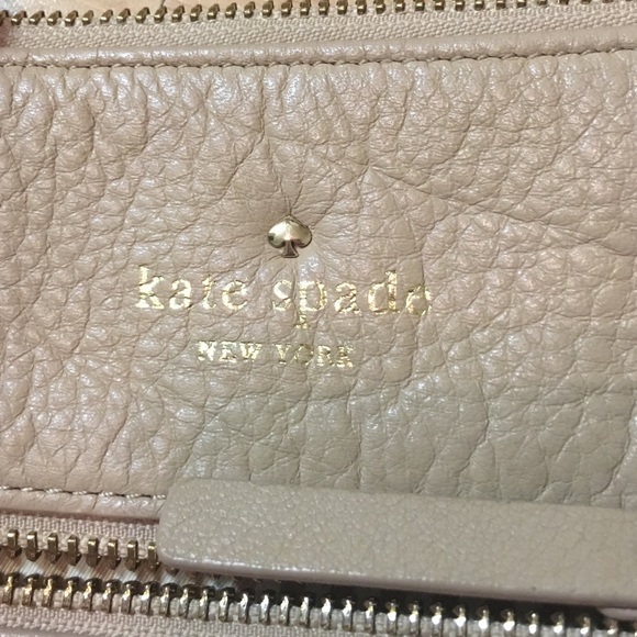 Kate Spade cross body bag cheaper on merc!! - Picture 4 of 4