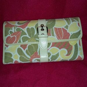 Woman's multi section wallet. Never used.