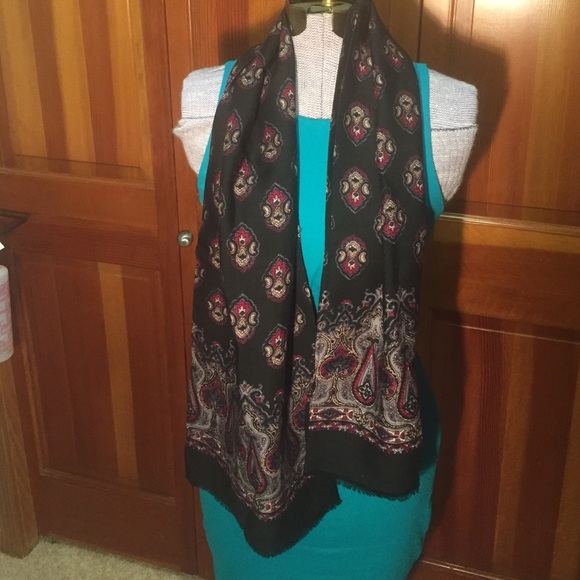 Vintage Scarf - Picture 2 of 4