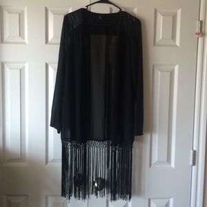 Black fringe kimono