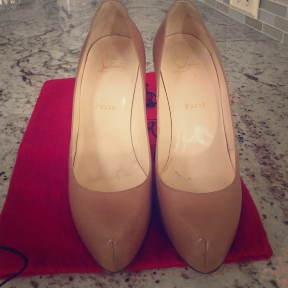 Christian Louboutin Decolic heels