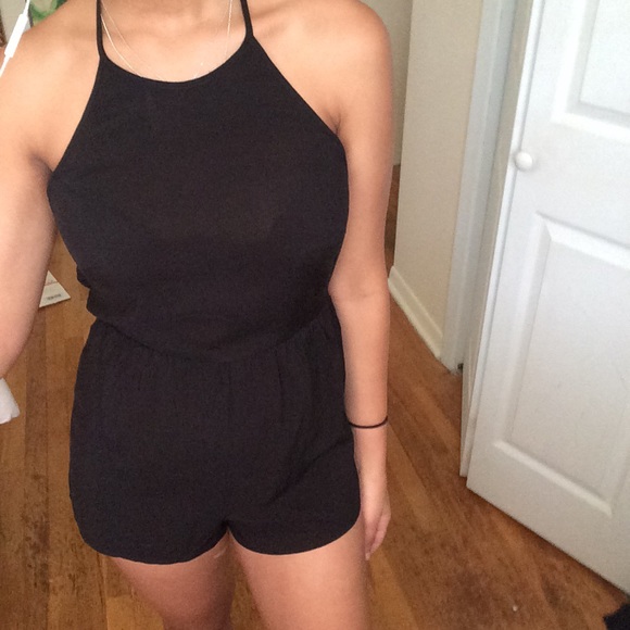 Urban Outfitters Pants - Urban outfitters romper😍