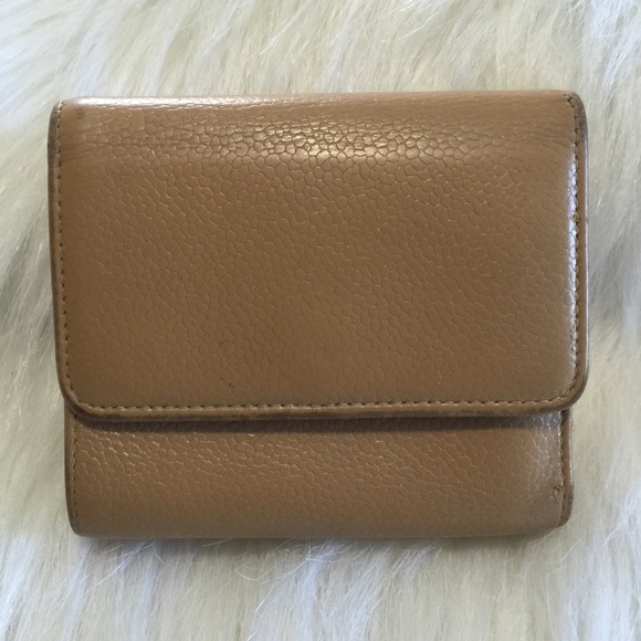 💯Authentic Chanel leather wallet - Picture 2 of 4