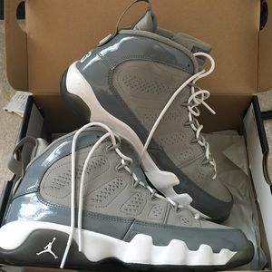 Cool Grey 9s. 9/10 Condition