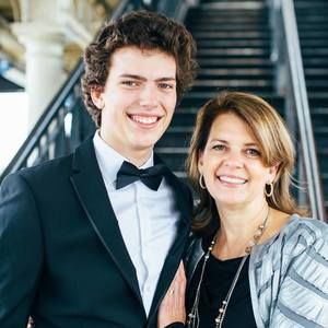 Meet your Posher, Sandra