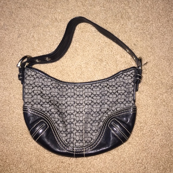COACH black shoulder purse