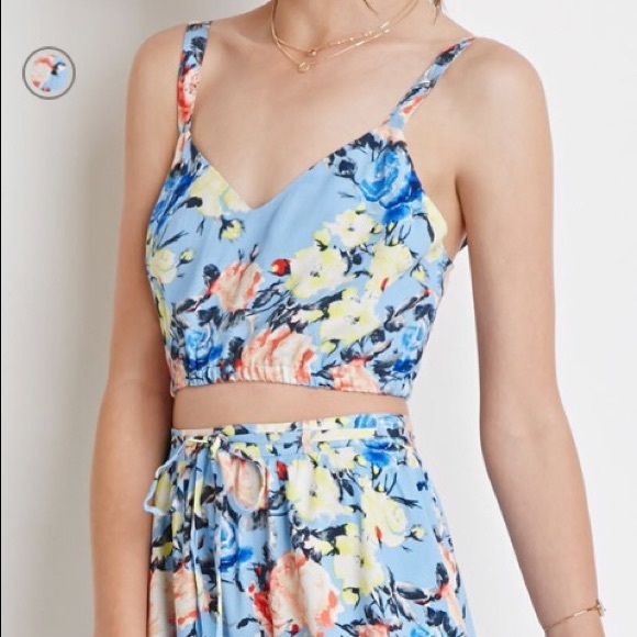 🌸Floral Crop Top🌸