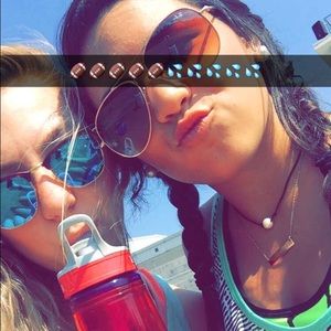 Meet your Posher, Maggie