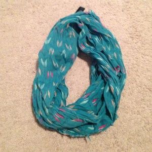 green infinity scarf