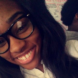 Meet your Posher, Darianna