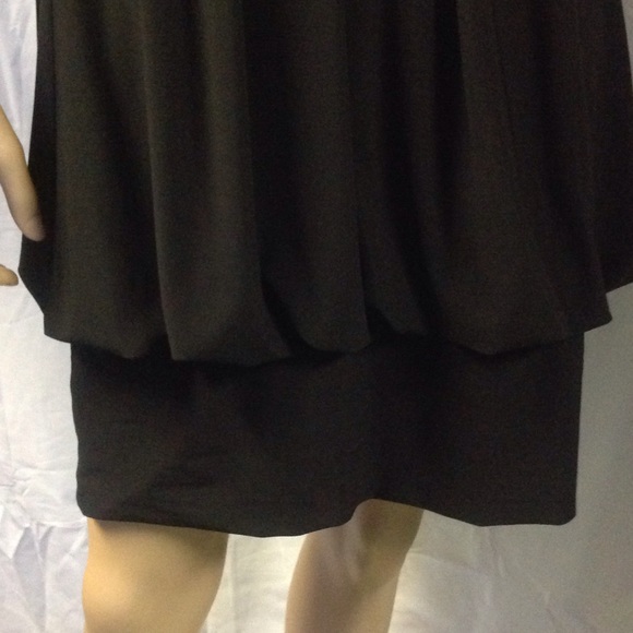 Eliza J. Formal black & cream dress. Size 6 - Picture 3 of 4