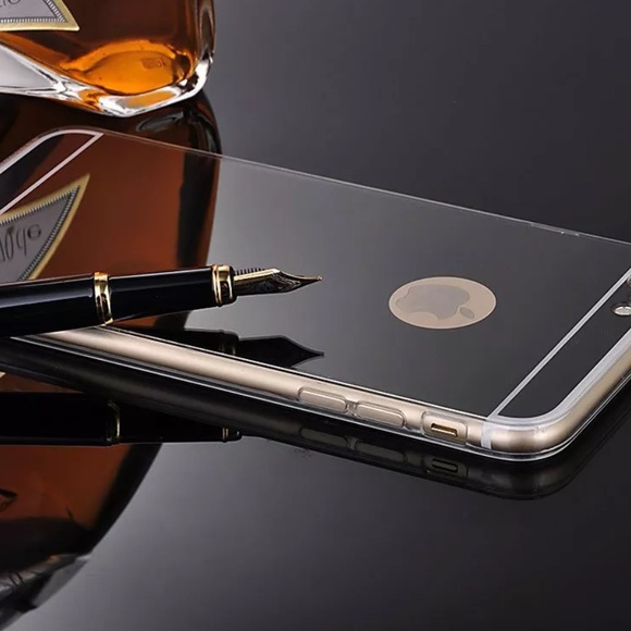 ✨Mirrored iPhone 6 Plus Case✨