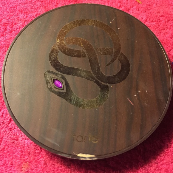 Tarte rainforest after dark palette