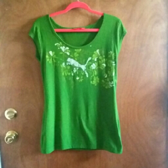 🍁SALE!🍁 Puma woman's XL green tee